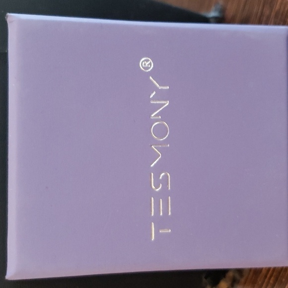 Tesmony MOM Alphabet Pendant Necklace - Picture 5 of 5